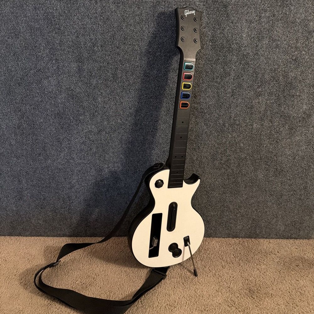 Guitar Hero Red Octane Gibson Les Paul & Strap 95125.805 Nintendo Wii Tested